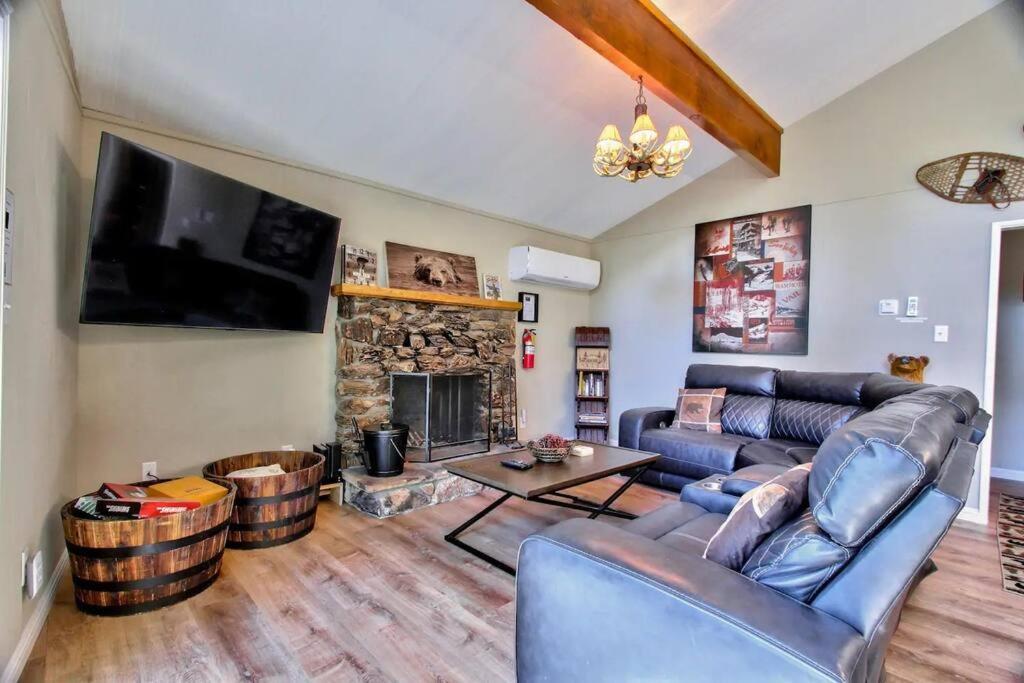 Chalet Monterey W/Hot Tub - Big Decks/Bbq Villa Big Bear Lake Esterno foto